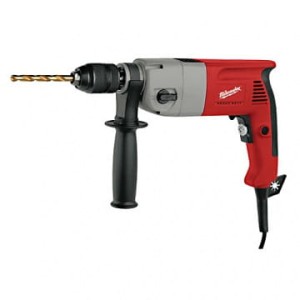 2-biegowa wiertarka o mocy 705 W HD2E 13 R/S 4933390186 Milwaukee