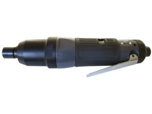 Klucz udarowy/wkrętarka z funkcją zatrzymywania YOKOTA Red Rooster 18978-0109