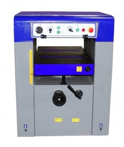  Stomana DMS 53  Grubościówka do drewna z wałem spiralnym