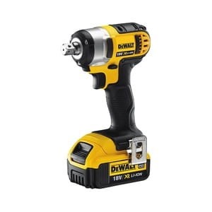 Kompaktowy klucz udarowy XR Li-Ion 18 V DCF880M2-QW Dewalt