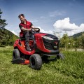 127724-tractor-t18-111-4-hds-a-v2-comfort-webshop-mood.jpg