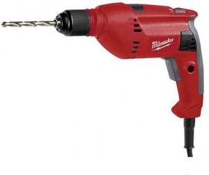 1-biegowa wysokoobrotowa wiertarka o mocy 630W DE 10 RX 4933409211 Milwaukee