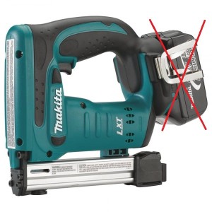 Makita DST221Z Zszywacz akumulatorowy 18V