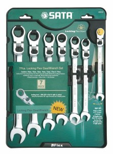 Zestaw kluczy płasko-oczkowych  z grzechotką GEARWRENCH i blokadą 10-19mm 7szt.   09043  SATA   